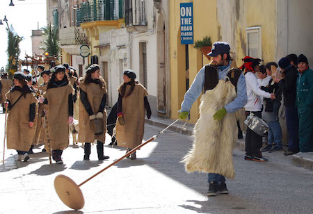 1. Montescaglioso_Máscara de huso
